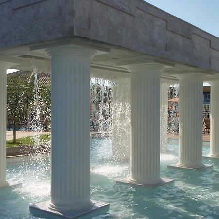 Park Lacqua Diroma Caldas Novas Exterior photo